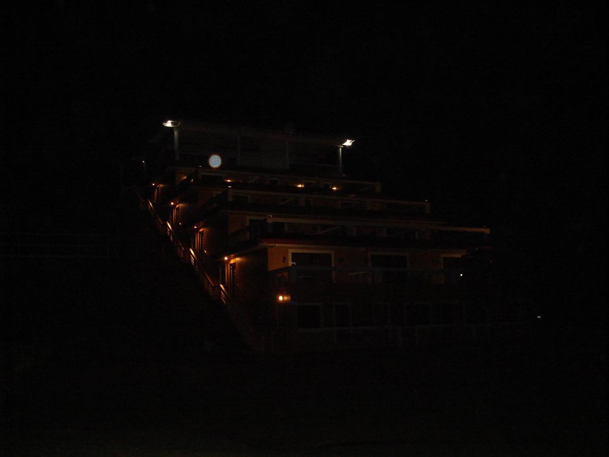 Acacio Golf Hotel Tacloban Exterior photo